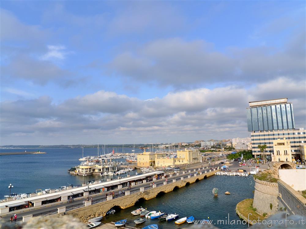 Gallipoli (Lecce, Italy) - The bridge which connects the old part of Gallipoli with the new part